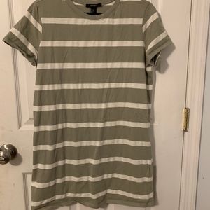 T-shirt dress